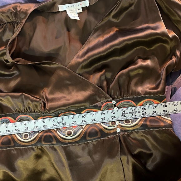 STUDIO M Brown Silk Top w Red in Pattern at Waist Sz XL - Picture 4 of 5